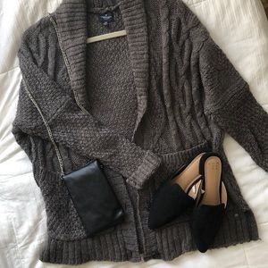 Grey Knit American Eagle Cardigan
